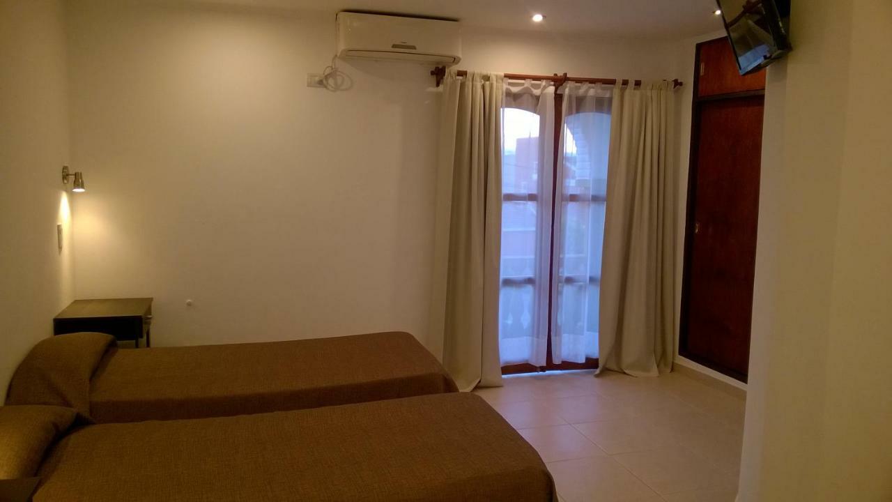 Hotel Maspalomas Villa Carlos Paz Esterno foto